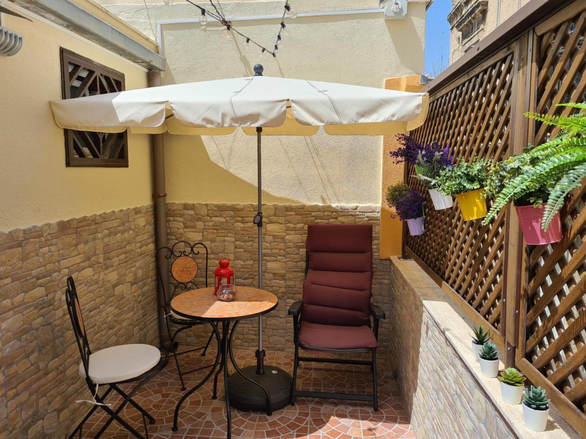 Casa Dei Nonni - Tresca Vecchia Bari Apartment ภายนอก รูปภาพ