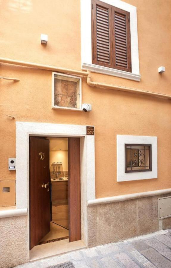 Casa Dei Nonni - Tresca Vecchia Bari Apartment ภายนอก รูปภาพ
