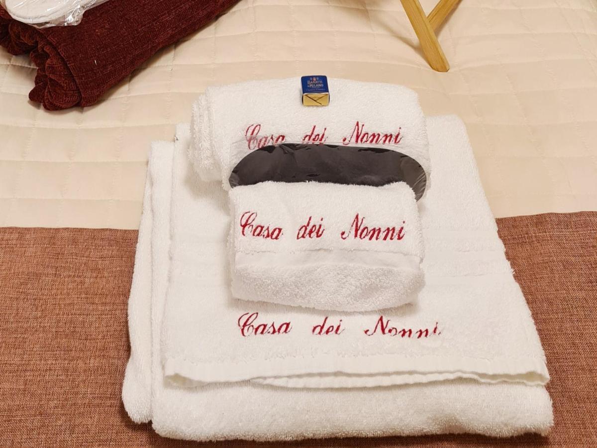Casa Dei Nonni - Tresca Vecchia Bari Apartment ภายนอก รูปภาพ